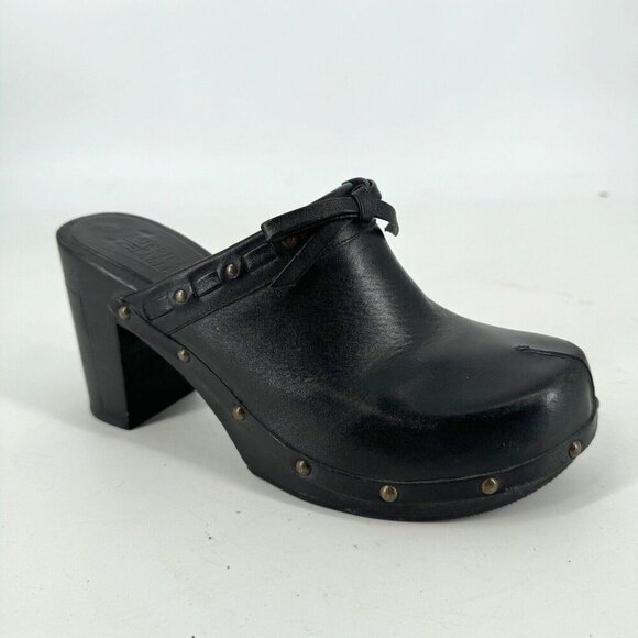 American Eagle Outfitters Shoes - American Eagle Vintage Clogs Women’s 7.5 black leather y2k 90s grunge emo punk